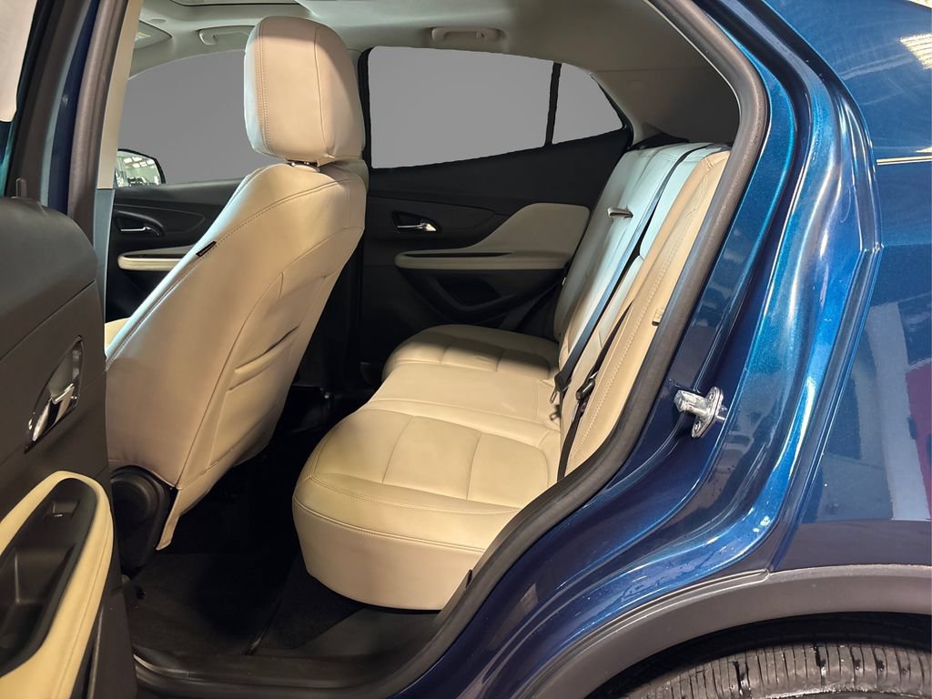 Used 2019 Buick Encore Essence w/ Experience Buick Package AWD/4WD image 12
