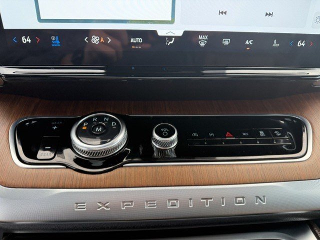 Certified 2025 Ford Expedition Max King Ranch AWD/4WD image 22