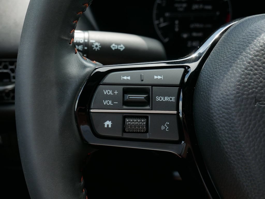 Used 2024 Honda HR-V Sport image 17