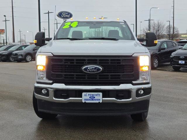 Certified 2024 Ford F250 XL w/ XL Chrome Package image 4