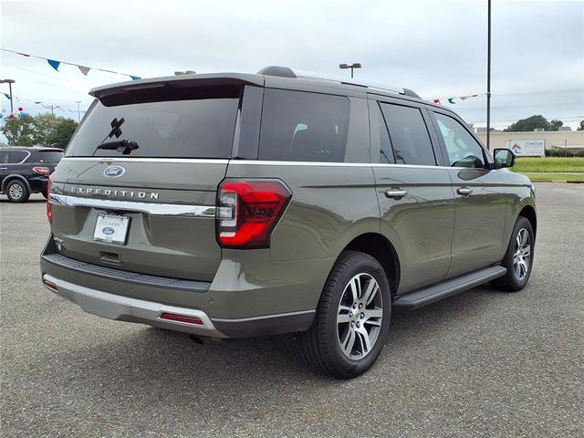 Certified 2024 Ford Expedition Limited AWD/4WD image 2