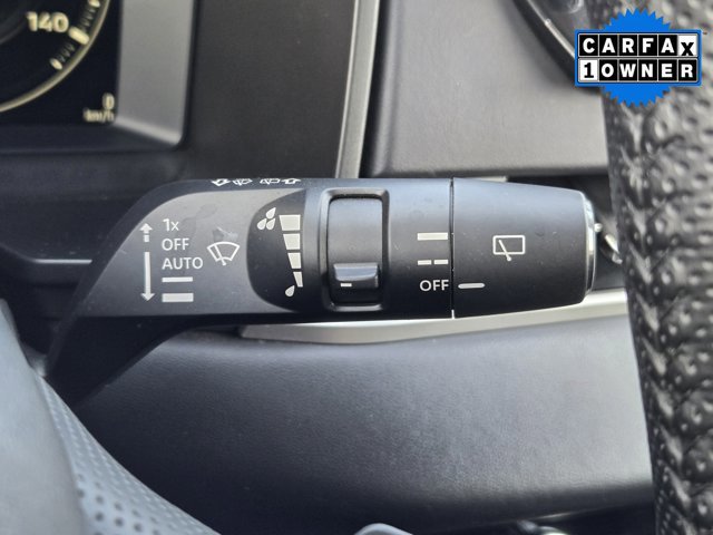 Used 2023 Mitsubishi Outlander SE image 28