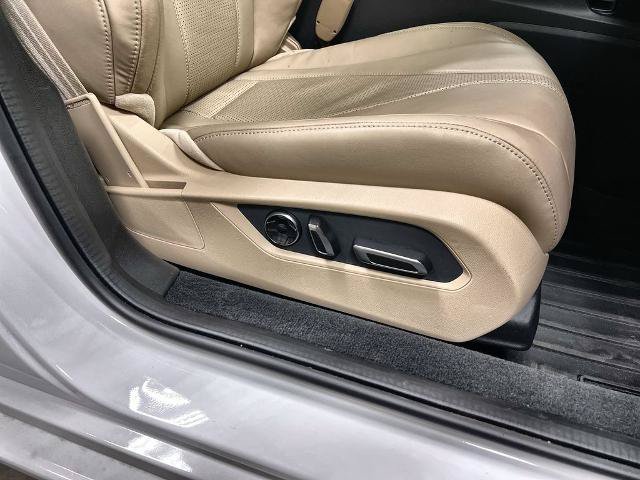 Used 2025 Acura TLX w/ Technology Package FWD image 30