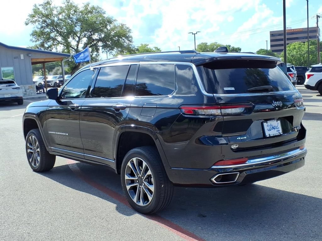 Used 2023 Jeep Grand Cherokee L Overland AWD/4WD image 11