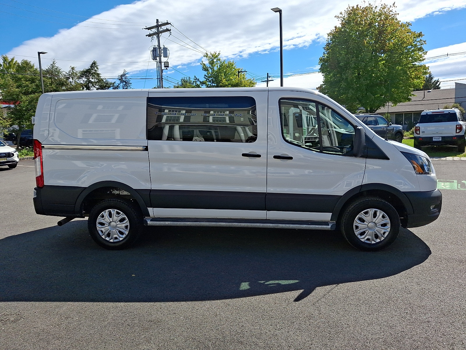 Certified 2025 Ford Transit 250 Low Roof w/ Exterior Upgrade Package RWD image 4