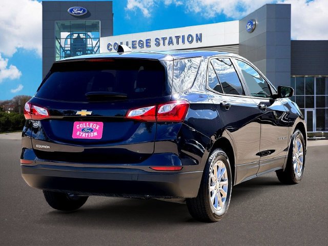 Used 2020 Chevrolet Equinox LS w/ LS Convenience Package FWD image 6