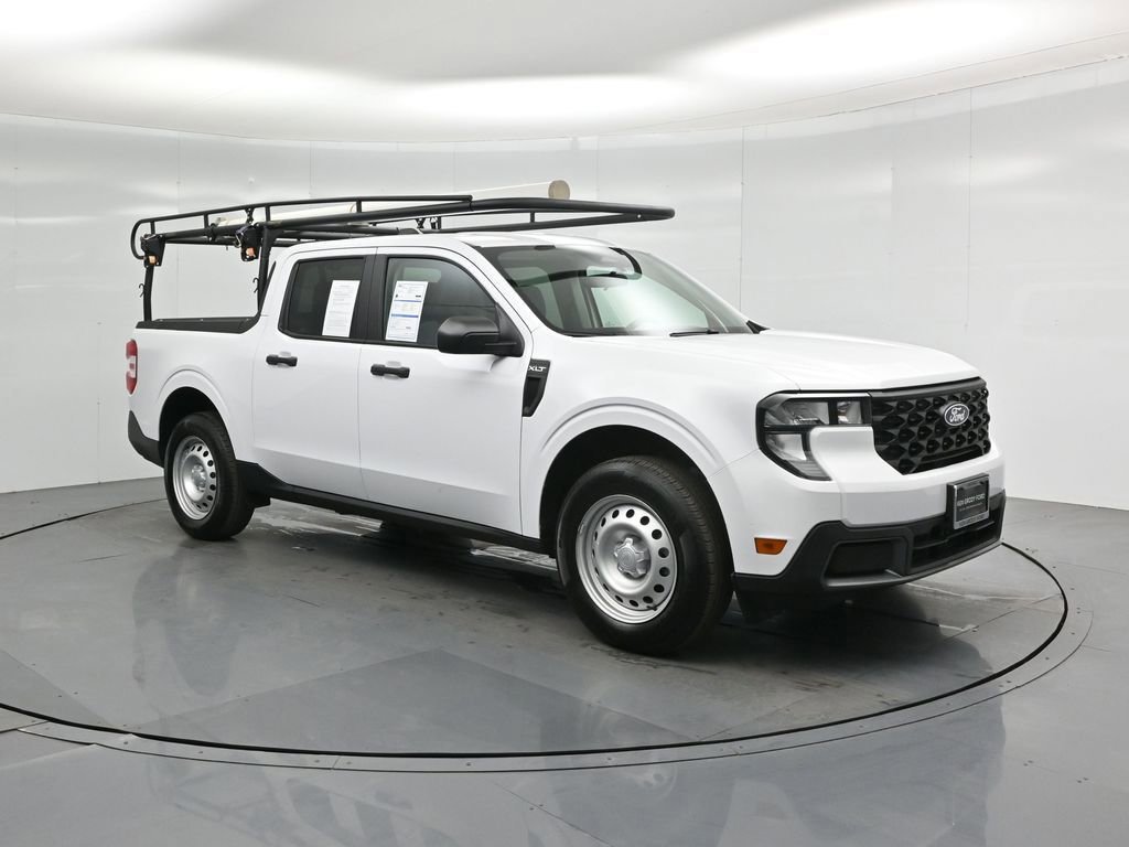 Certified 2025 Ford Maverick XLT w/ Equipment Group 302A image 8