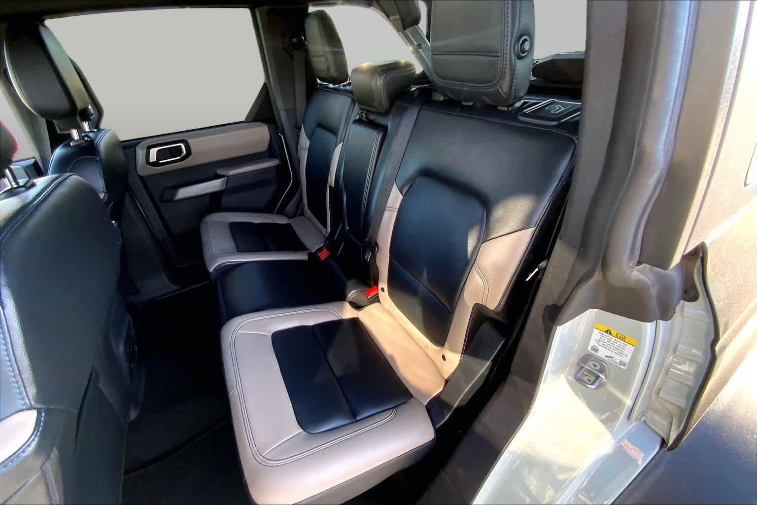 Certified 2023 Ford Bronco Wildtrak AWD/4WD image 18
