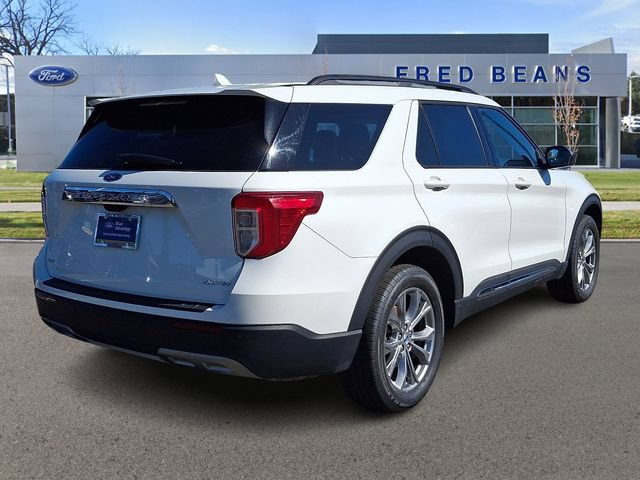 Certified 2022 Ford Explorer XLT w/ Equipment Group 202A AWD/4WD image 7
