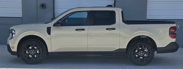 Certified 2025 Ford Maverick XLT w/ XLT Luxury Package AWD/4WD image 2