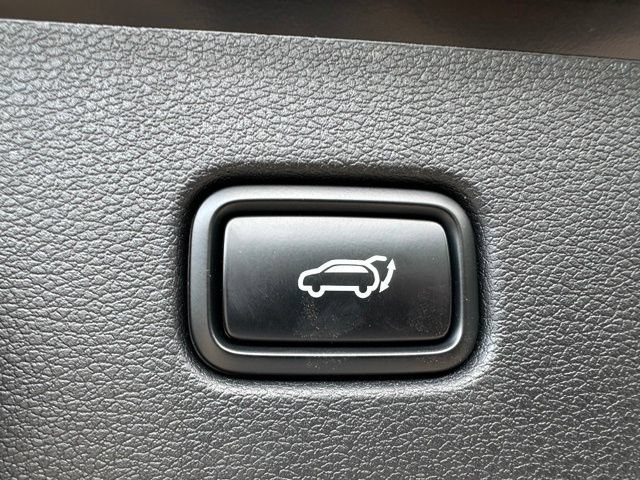 Used 2025 Kia Sportage X-Line w/ Premium Package AWD/4WD image 10
