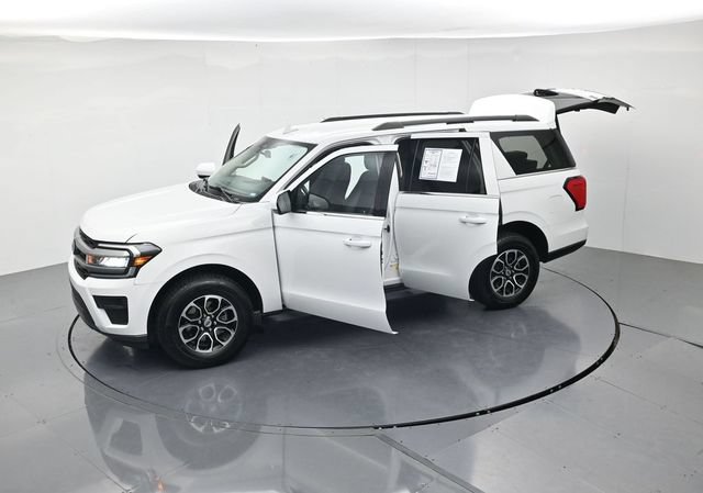 Certified 2024 Ford Expedition XLT RWD image 51