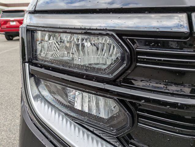 Certified 2025 Ford Expedition Platinum AWD/4WD image 10