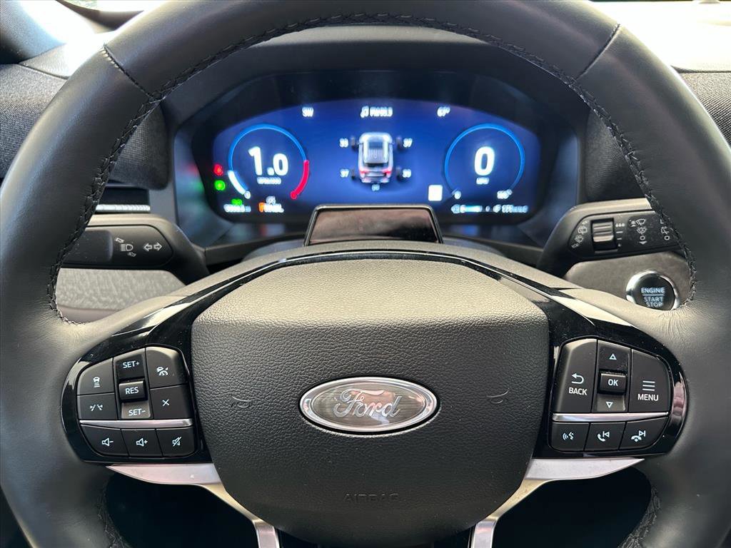 Certified 2025 Ford Explorer Platinum w/ Ultimate Package image 43