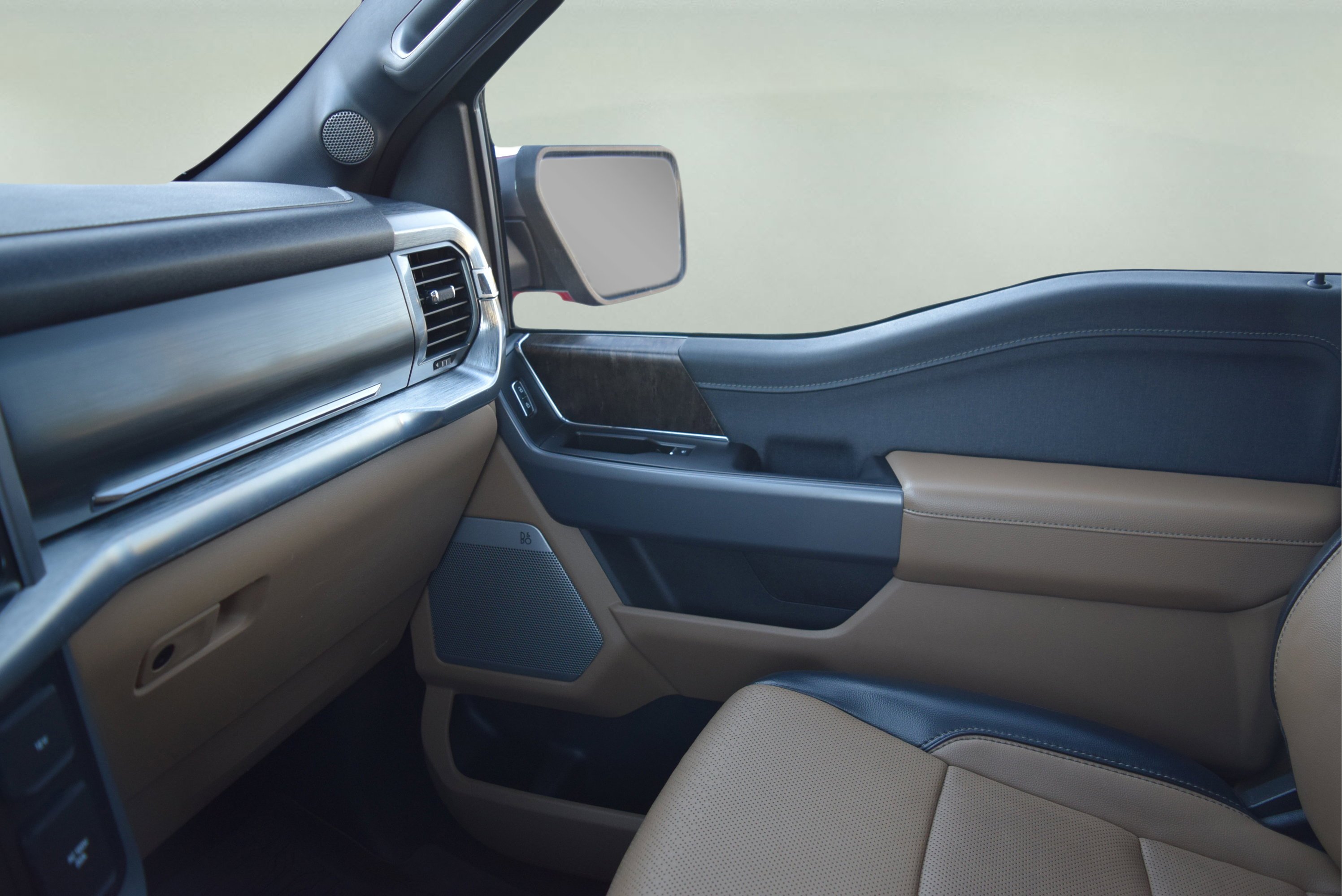 Certified 2021 Ford F150 Lariat w/ Equipment Group 502A High image 18