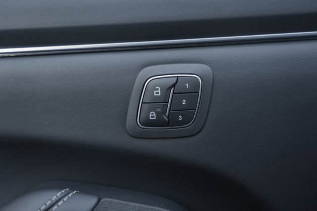 Certified 2025 Ford Mustang Mach-E Select w/ Comfort Package Lite image 42