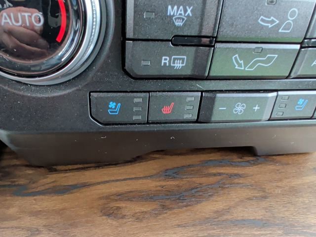 Certified 2019 Ford F150 Lariat w/ Equipment Group 502A Luxury image 22