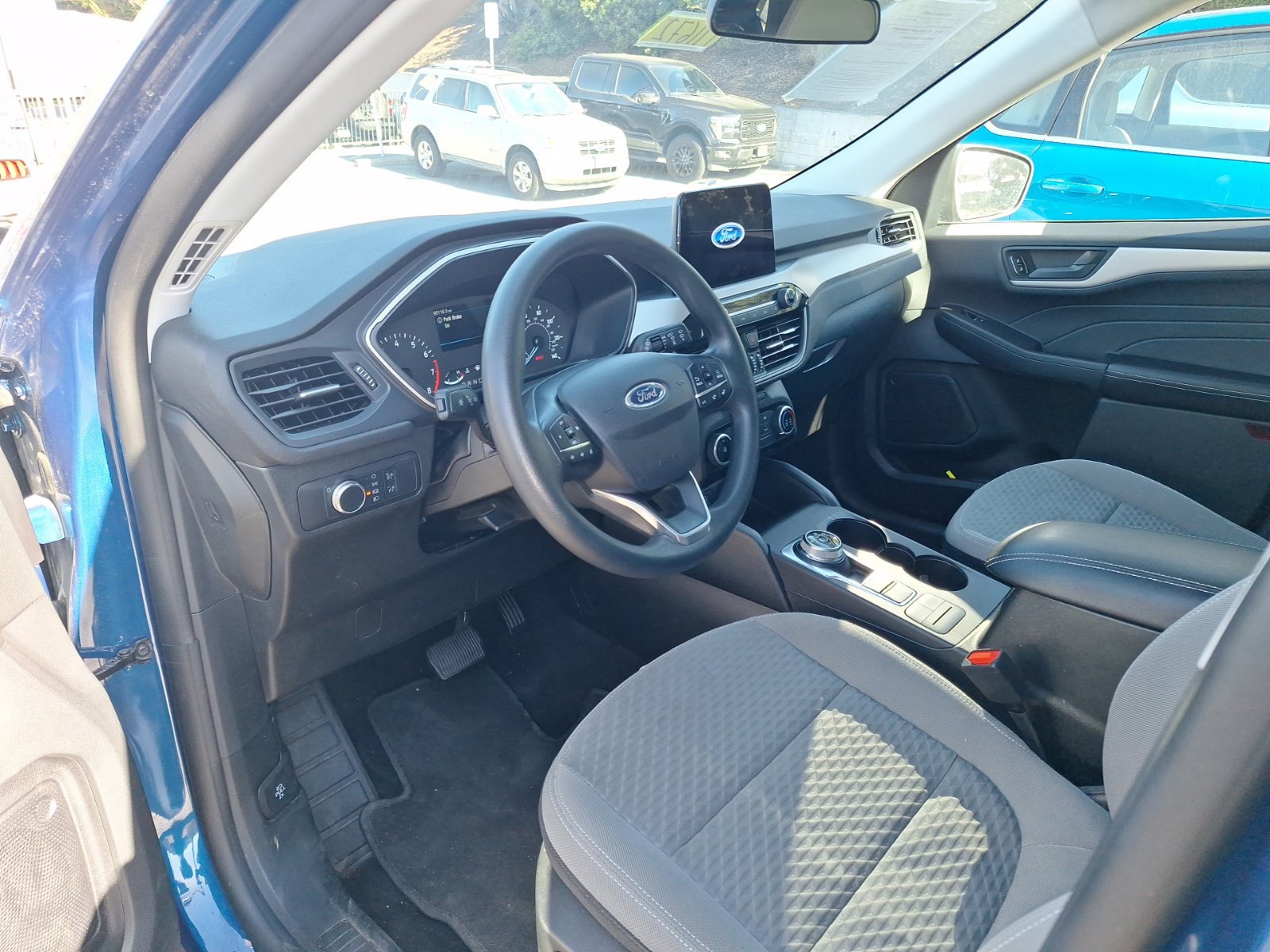 Certified 2022 Ford Escape SE AWD/4WD image 10