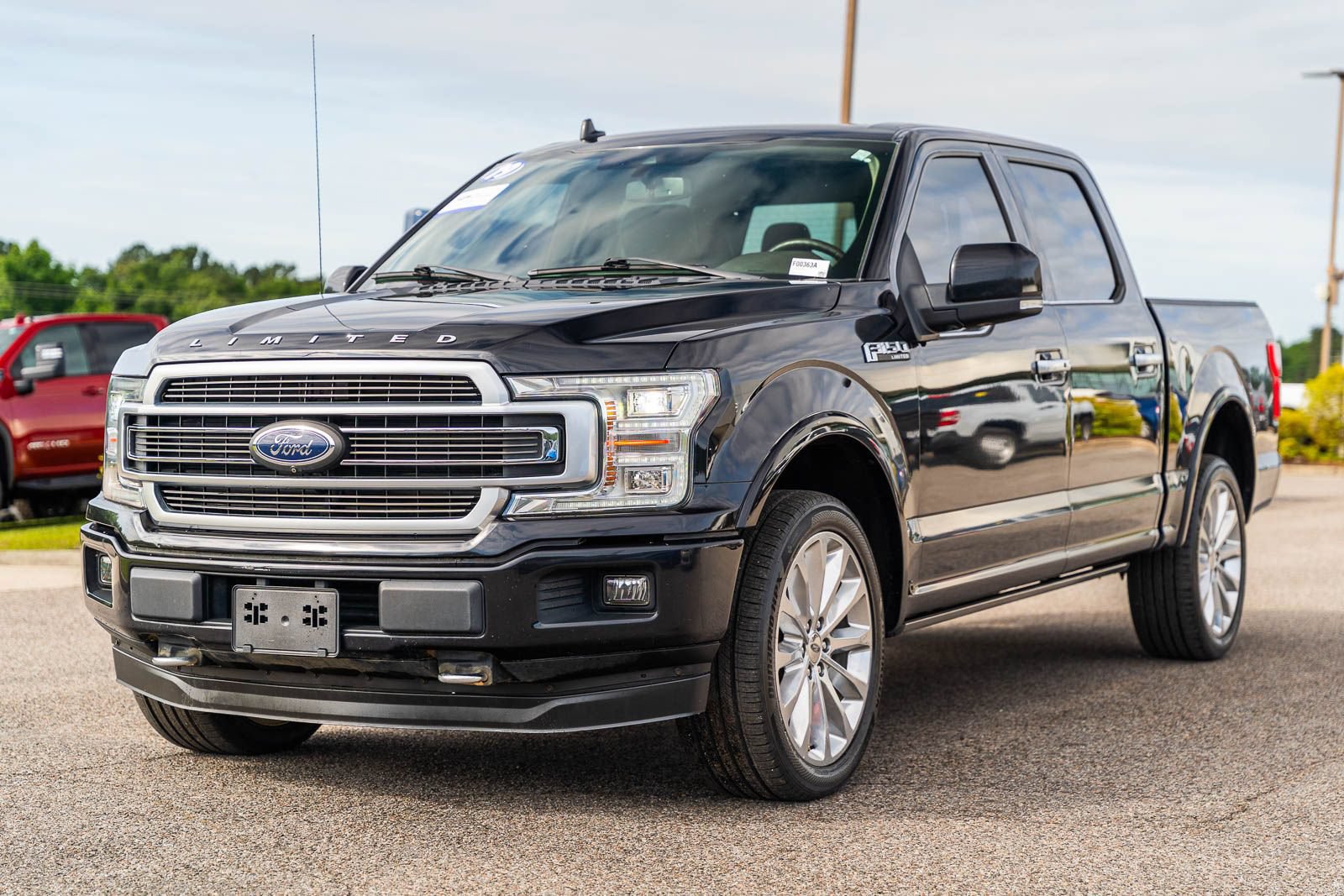 Certified 2019 Ford F150 Limited w/ Trailer Tow Package AWD/4WD image 3