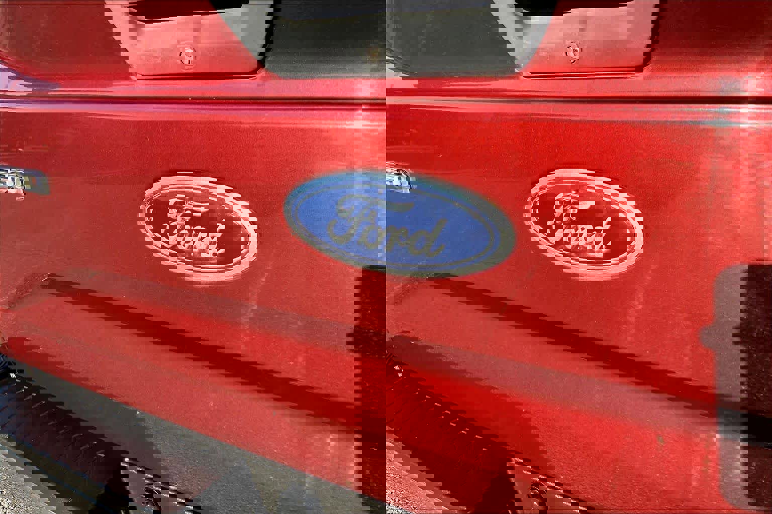 Certified 2017 Ford F150 XLT w/ Equipment Group 301A Mid image 26