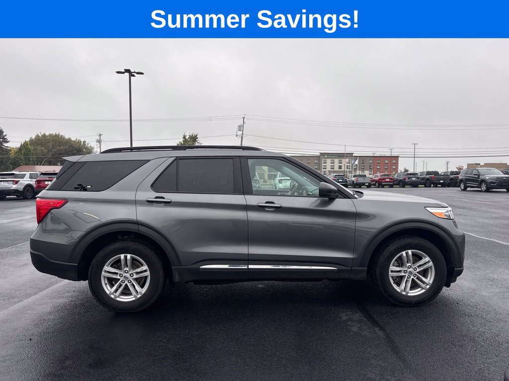 Certified 2021 Ford Explorer XLT w/ Equipment Group 202A AWD/4WD image 8