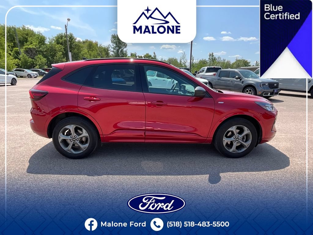 Certified 2023 Ford Escape ST-Line w/ Tech Pack #1 AWD/4WD image 8