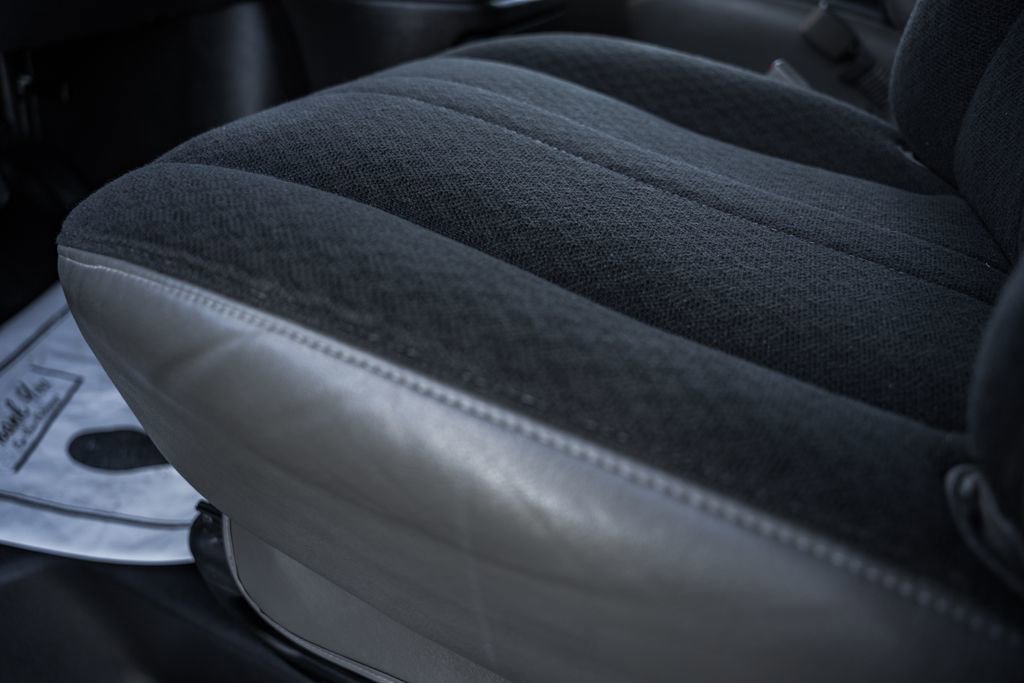 Used 2023 GMC Savana 2500 image 38