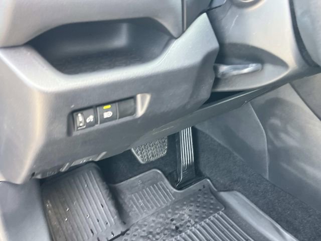 Used 2024 Toyota RAV4 XLE image 29