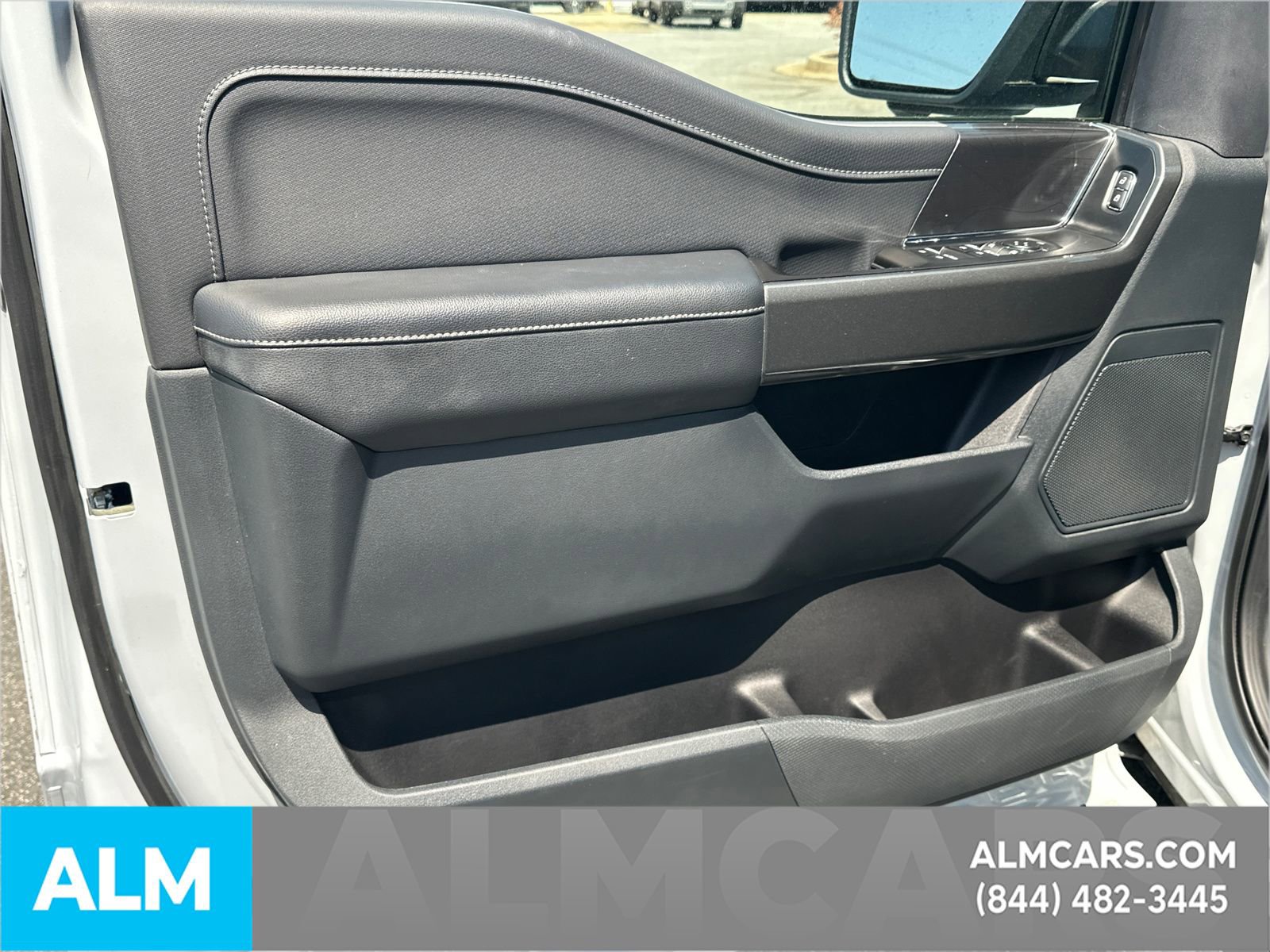 Certified 2022 Ford F150 XLT w/ Equipment Group 302A High image 11