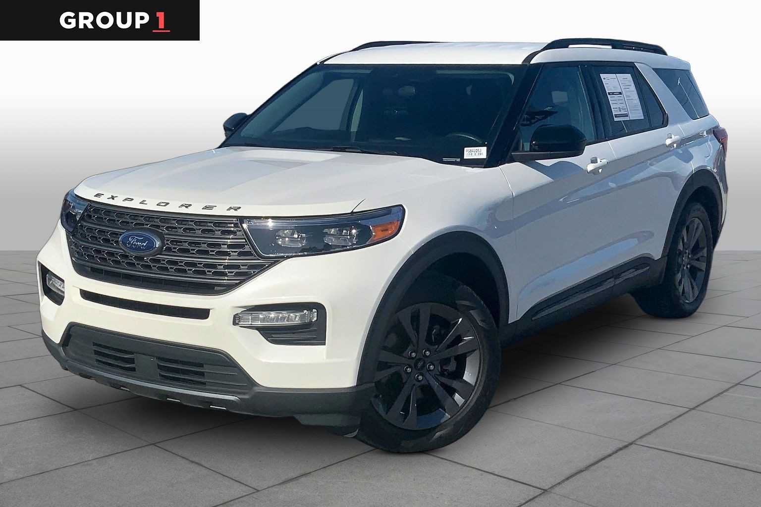 Certified 2023 Ford Explorer XLT w/ Equipment Group 202A