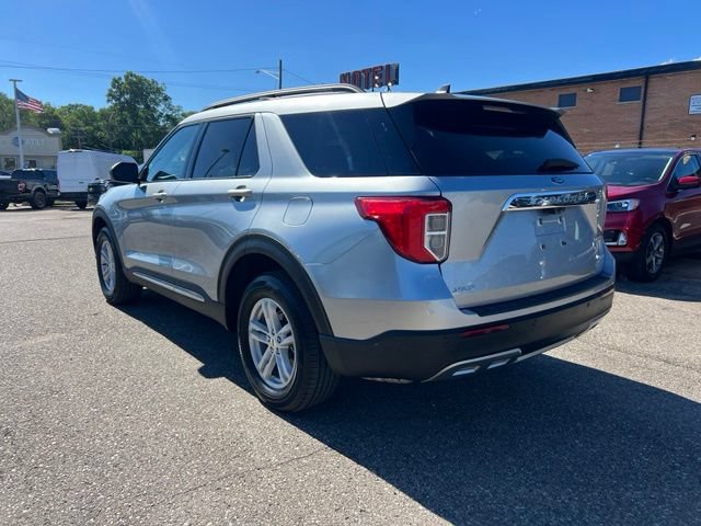 Certified 2024 Ford Explorer XLT w/ Equipment Group 202A AWD/4WD image 6