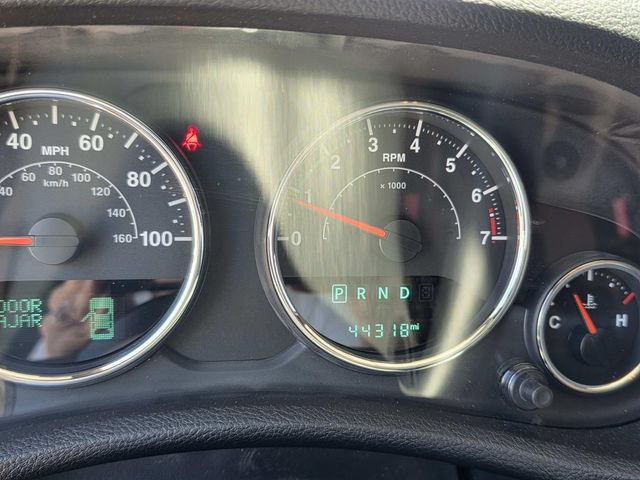 Used 2017 Jeep Wrangler Unlimited Rubicon w/ Connectivity Group AWD/4WD image 19