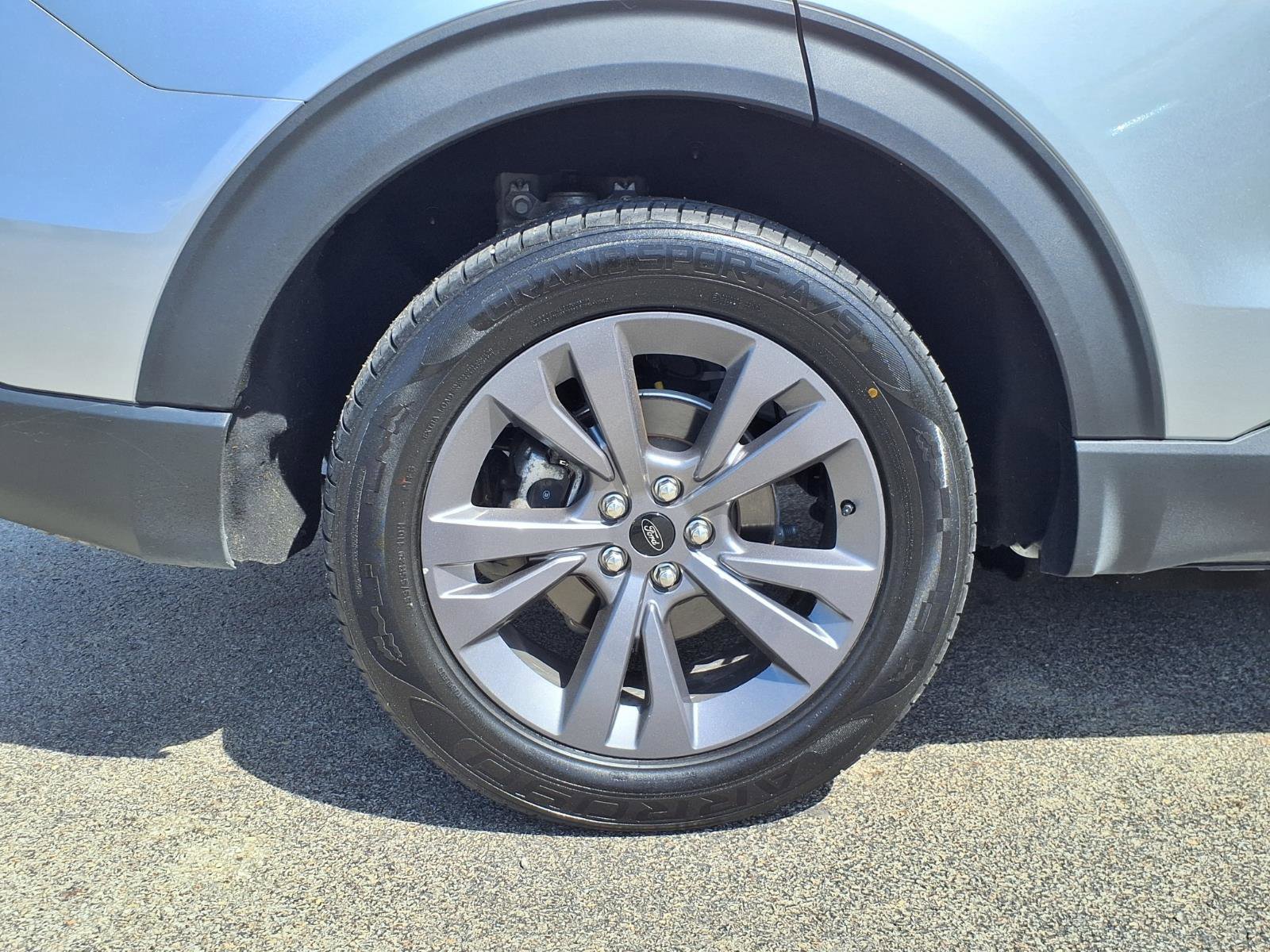 Certified 2025 Ford Explorer Active w/ Active Comfort Package AWD/4WD image 7