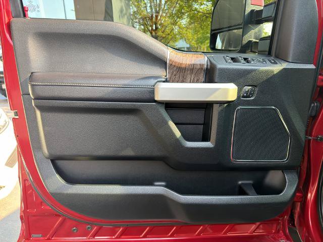 Certified 2019 Ford F250 Lariat w/ Lariat Ultimate Package AWD/4WD image 19