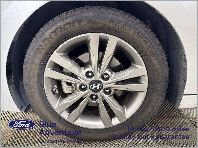 Used 2018 Hyundai Elantra Value Edition w/ Cargo Package FWD image 14