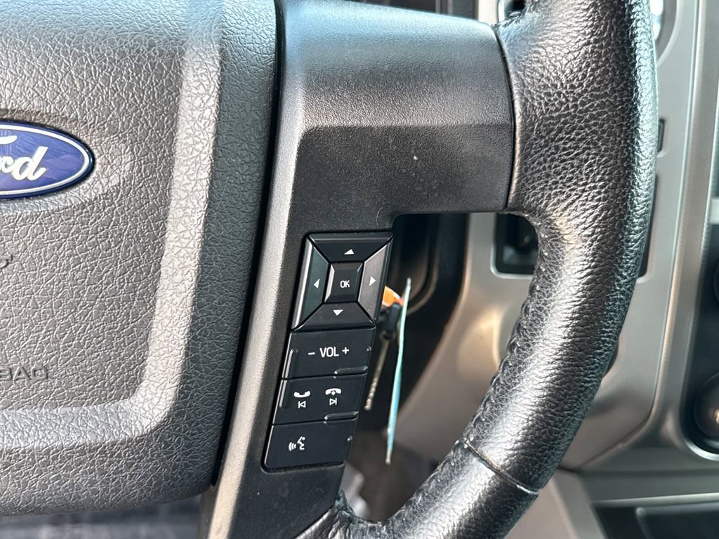 Certified 2017 Ford Expedition XLT w/ Equipment Group 202A image 16