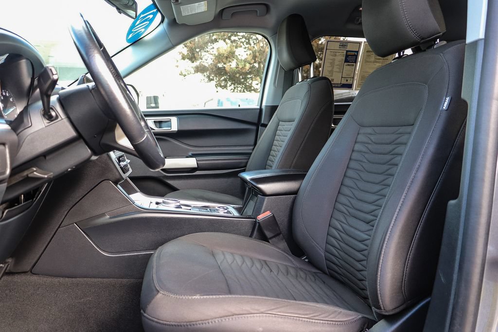 Certified 2021 Ford Explorer XLT AWD/4WD image 22
