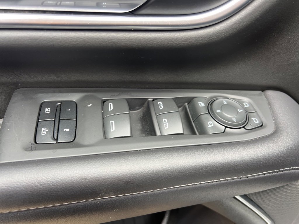 Used 2021 Chevrolet Tahoe Z71 w/ Z71 Off-Road Package image 26