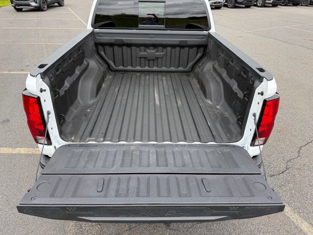 Used 2024 Chevrolet Colorado Trail Boss w/ Technology Package AWD/4WD image 25