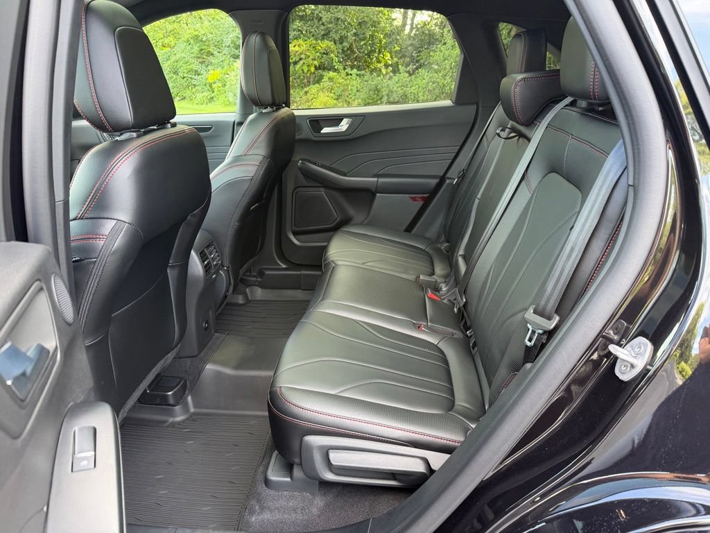 Certified 2026 Ford Escape ST-Line Elite w/ Premium Technology Package AWD/4WD image 20