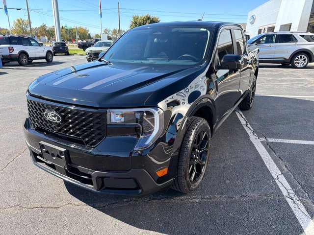 Certified 2025 Ford Maverick Lariat w/ Black Appearance Package AWD/4WD image 5