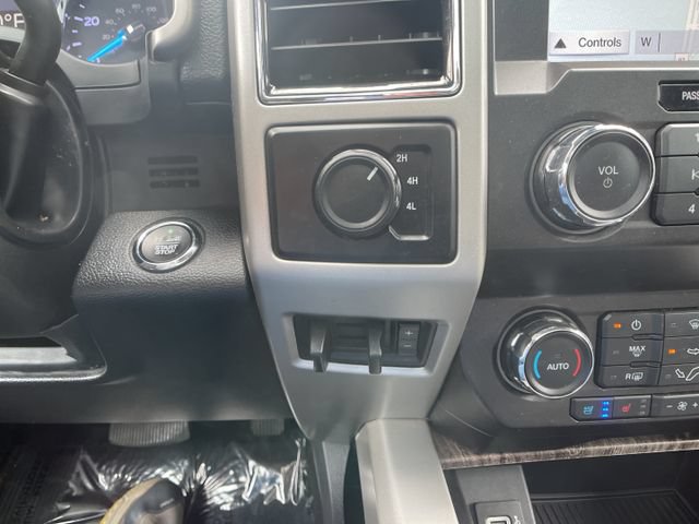 Certified 2019 Ford F350 Lariat w/ Lariat Ultimate Package AWD/4WD image 28
