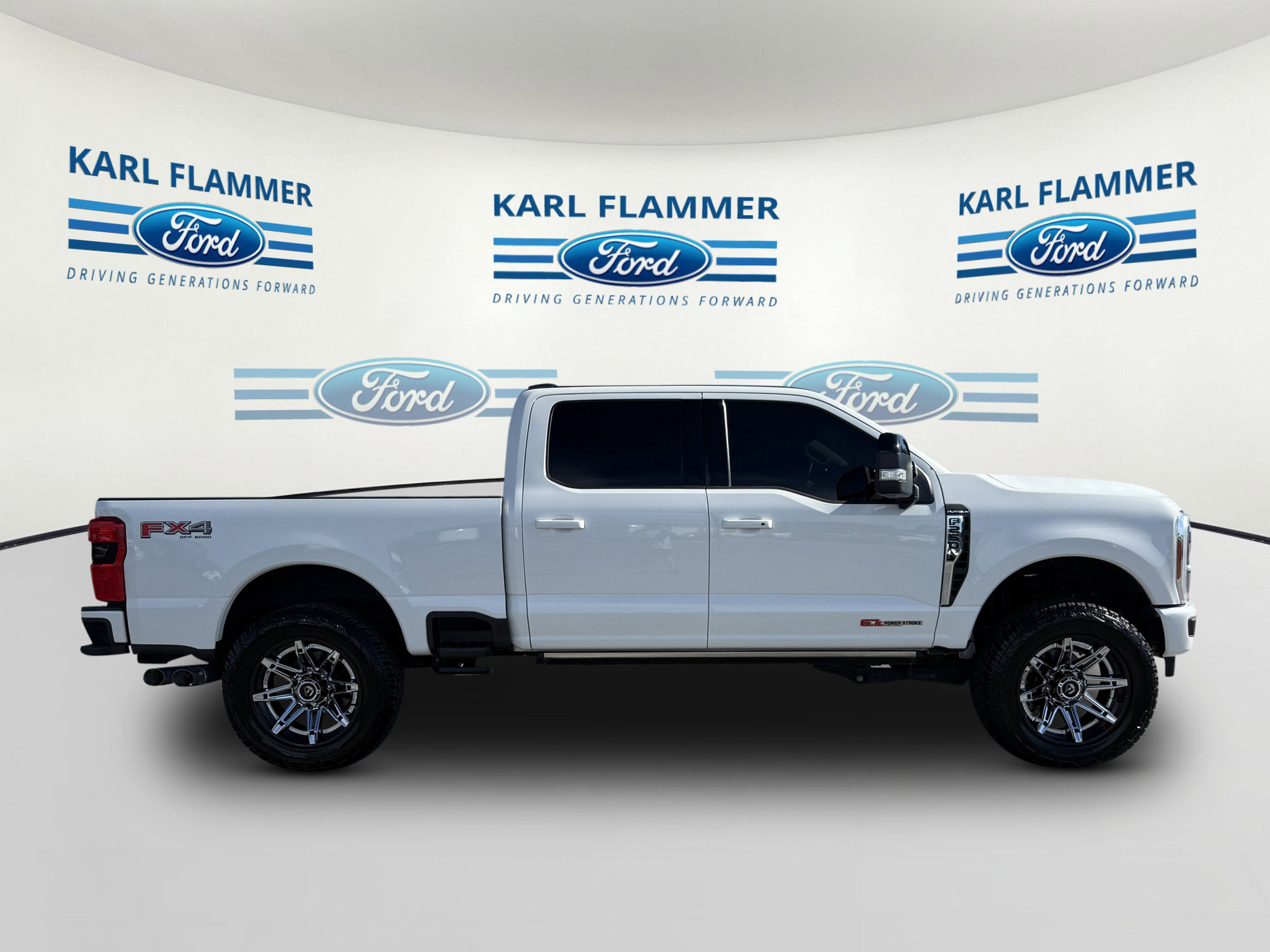 Certified 2025 Ford F250 Platinum AWD/4WD image 2