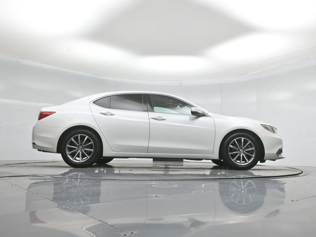 Used 2019 Acura TLX FWD image 10