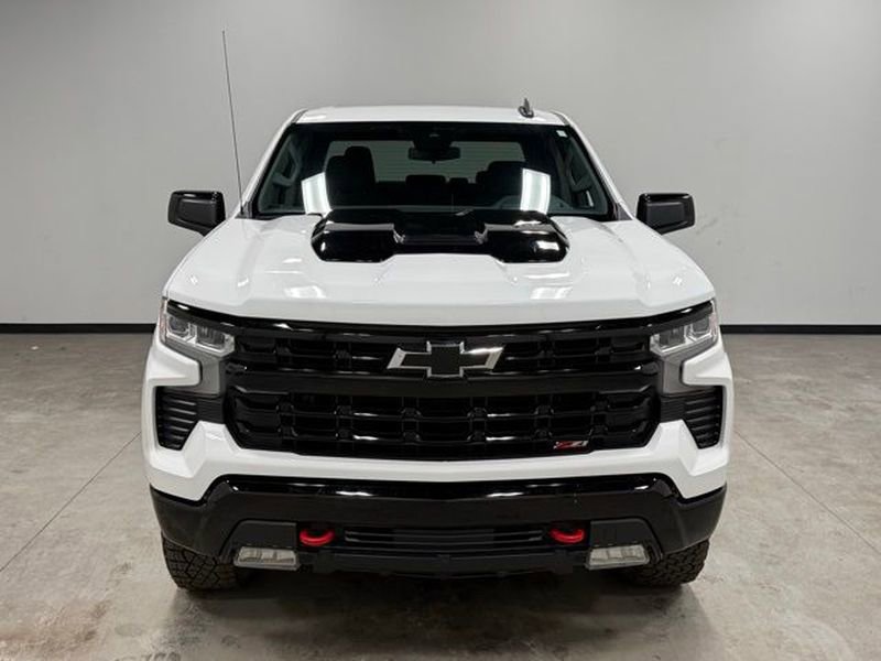 Used 2024 Chevrolet Silverado 1500 LT Trail Boss w/ Protection Package image 4