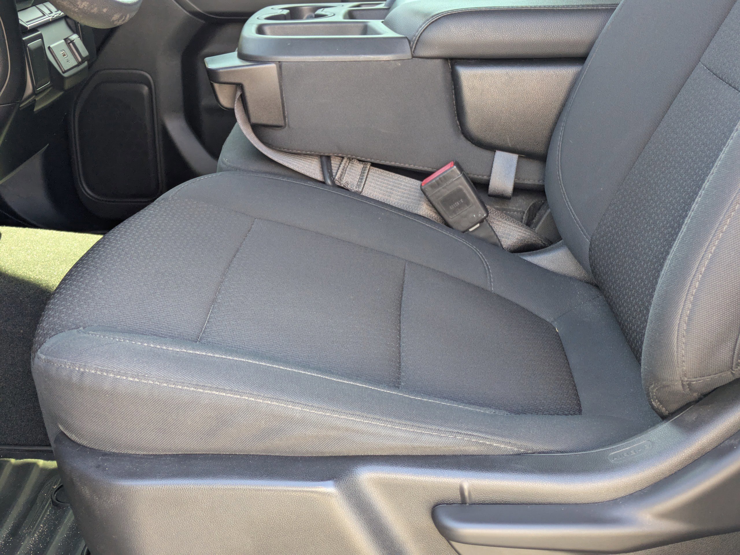 Used 2020 Chevrolet Silverado 1500 Custom w/ Custom Value Package image 26