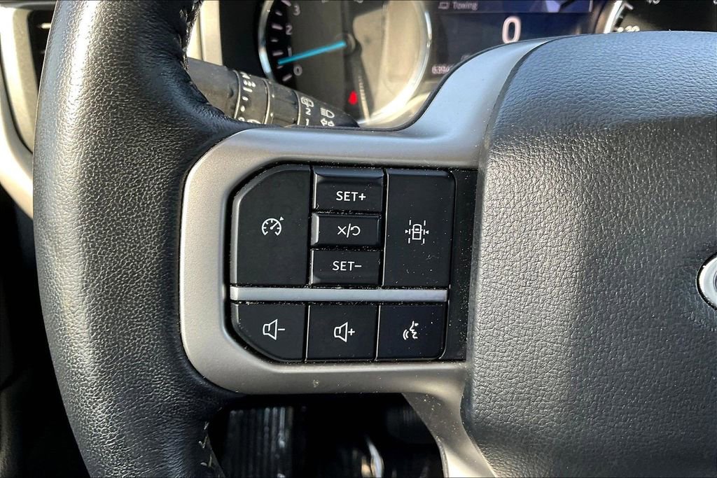 Certified 2024 Ford Expedition Max XLT image 11