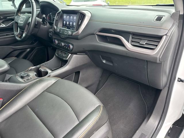 Used 2024 GMC Terrain AT4 image 13