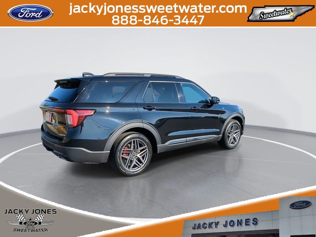 Certified 2025 Ford Explorer ST-Line w/ Premium Package image 7