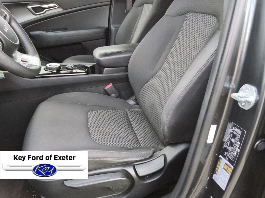Used 2023 Kia Sportage LX AWD/4WD image 20